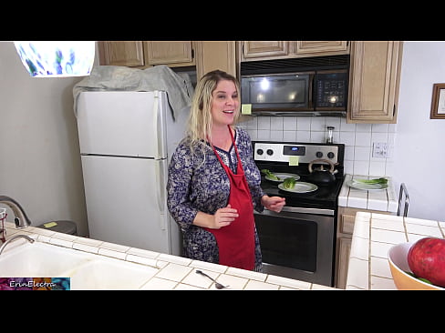 ❤️ Madrastra ordeñándole en la cocina antes de su cita ❤️ Porno en es.full-porner.ru ❌️❤️❤️❤️❤️❤️❤️❤️
